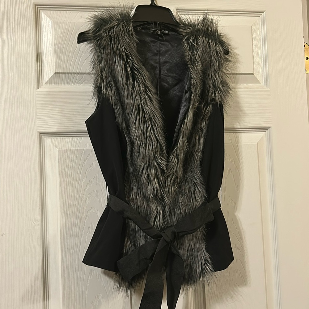 women’s vest size extra small